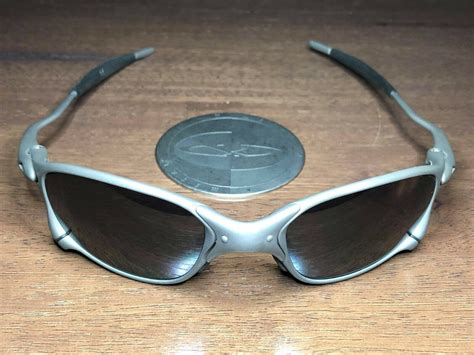 authentic oakley sunglasses.